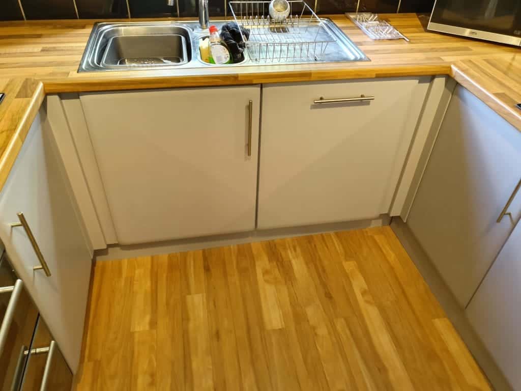 Kitchen Spraying cost Kitchen Spraying Cost